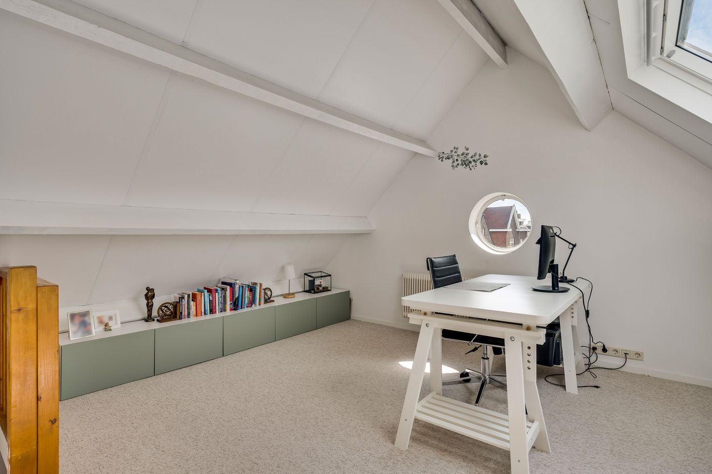 Characteristic detached house with garage in sought-after Scharn, Maastricht — 29