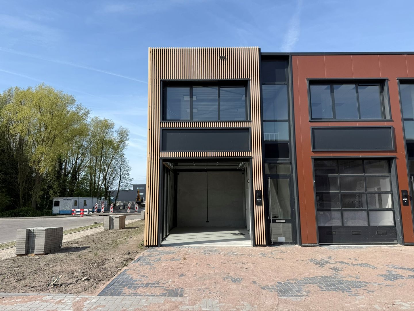 Bekijk foto 2 van Samoaweg 43-A