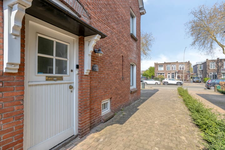 Foto 3 van Bornsestraat 233-A