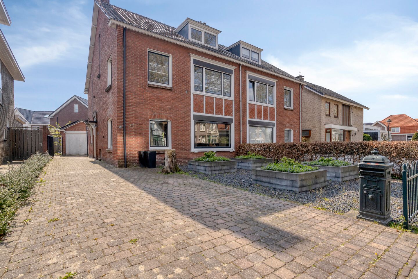 Foto 44 van Bornsestraat 233-A