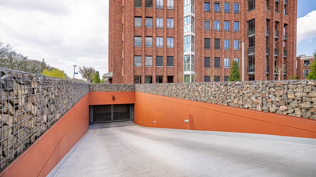 Spacious apartment with panoramic green views in De Bascule complex — 8
