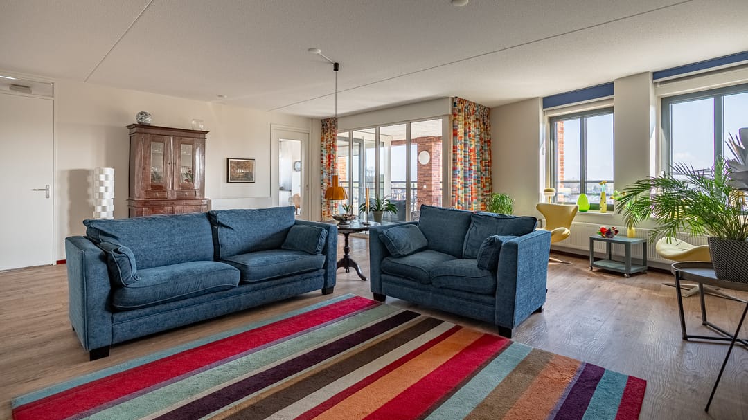 Spacious apartment with panoramic green views in De Bascule complex — 11
