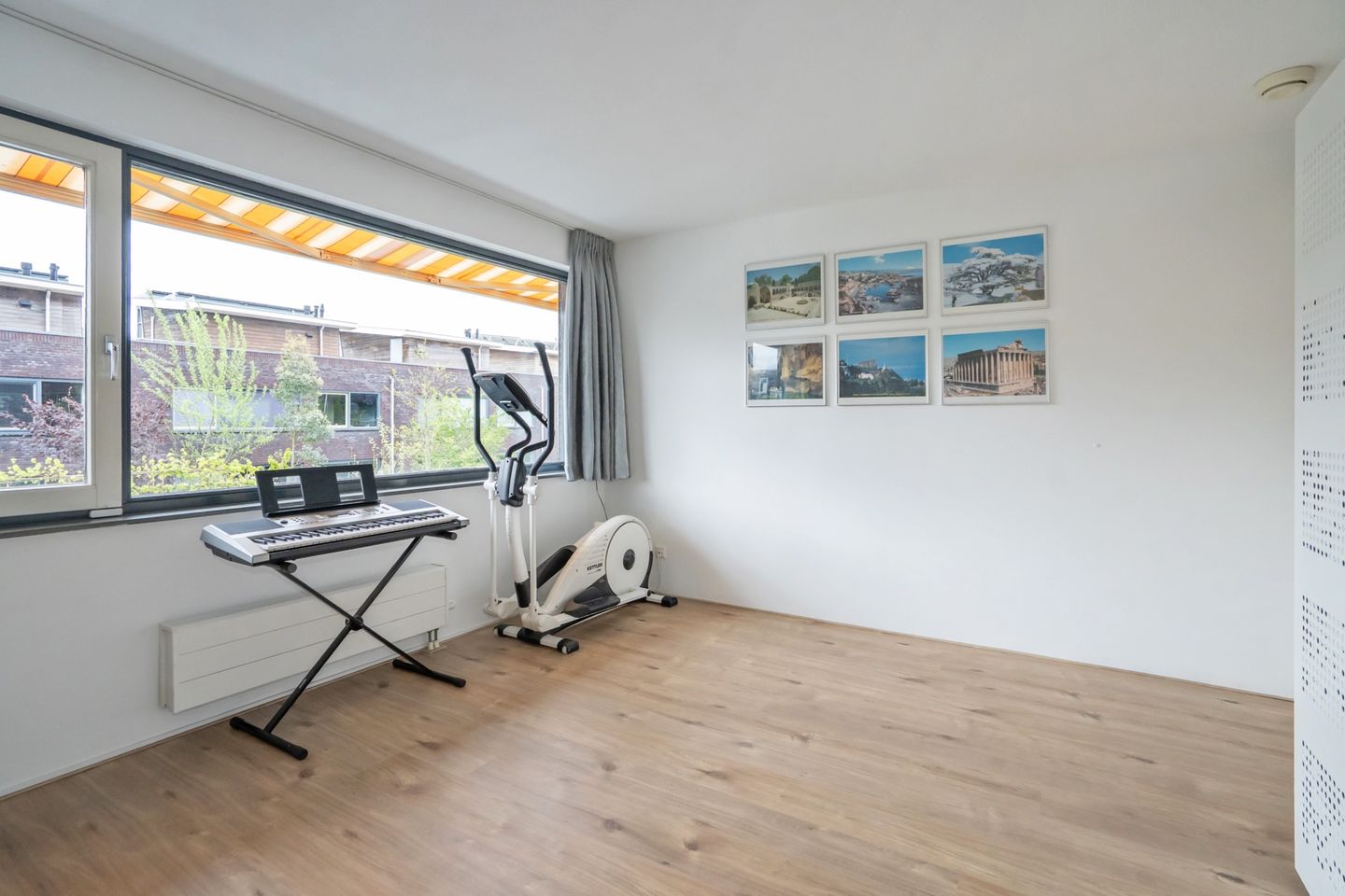 Photo 35 of Achtmanstraat 17
