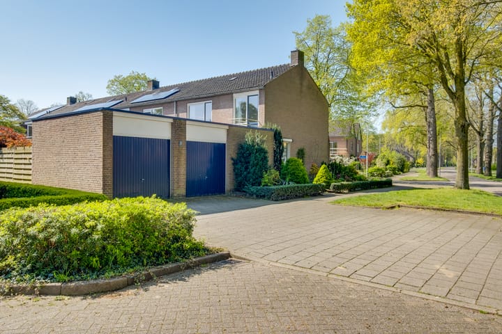 Foto 4 van Graaf Hendriklaan 1