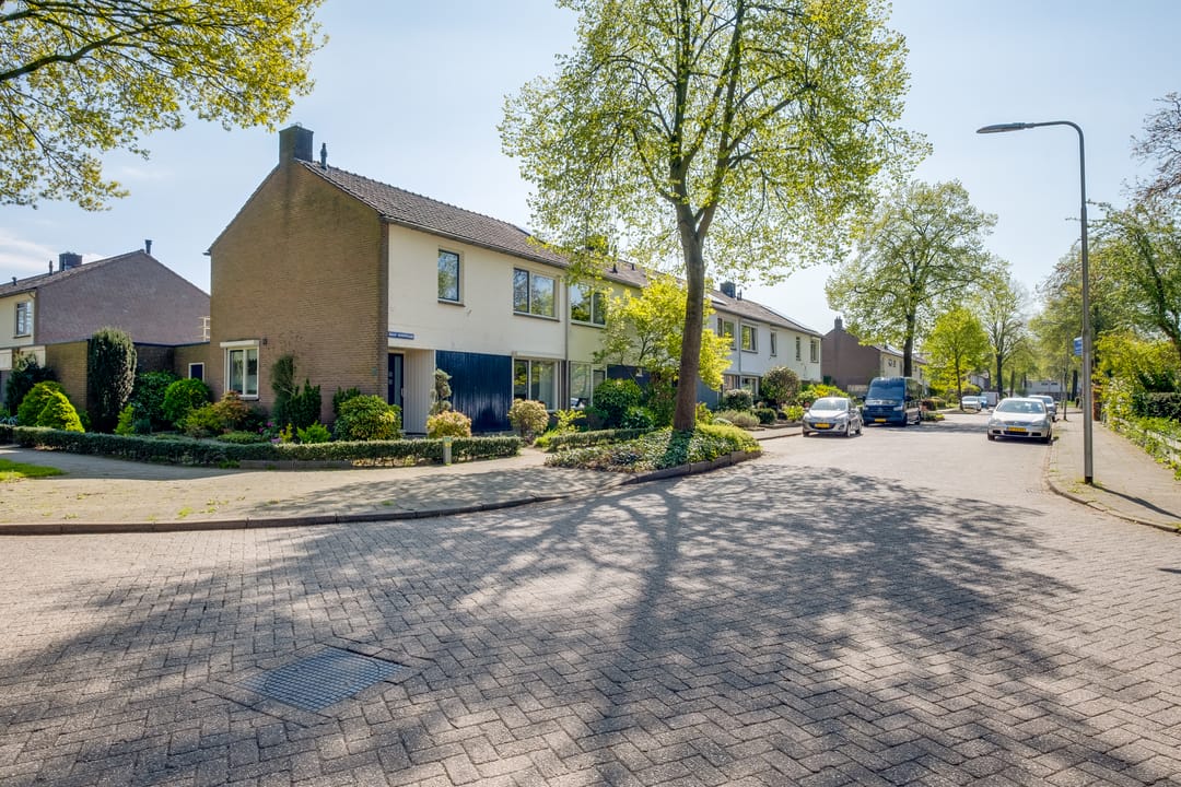 Foto 47 van Graaf Hendriklaan 1