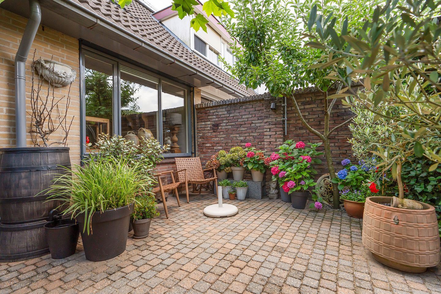 Photo 34 of Karssenstraat 16