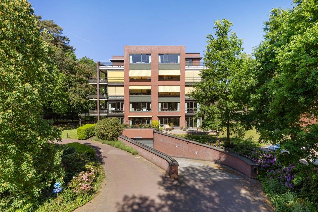 Photo 1 of Rembrandtlaan 17-32