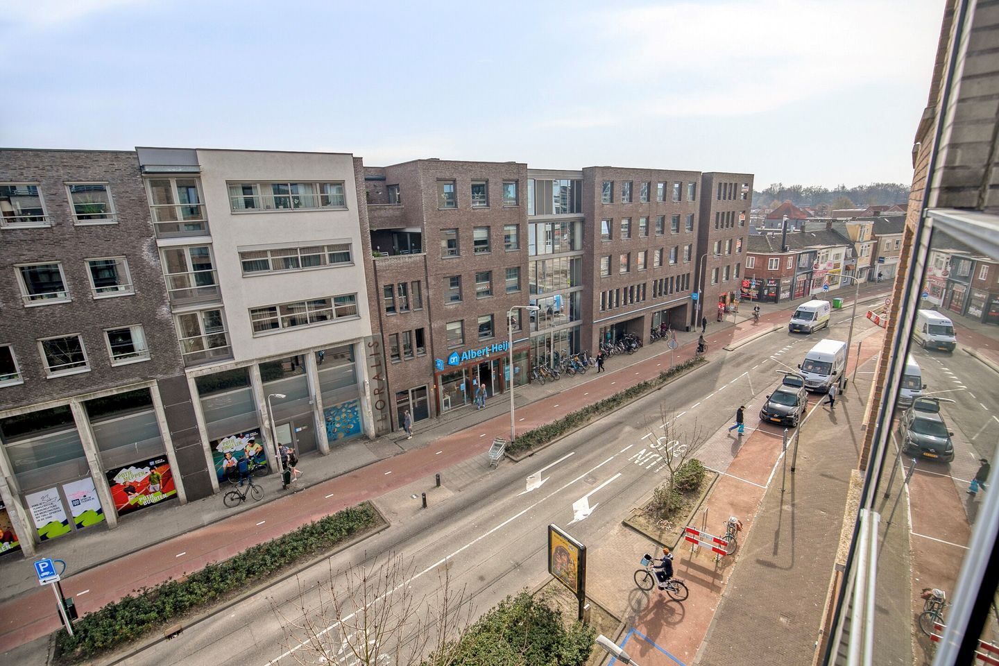 Foto 44 van Piusplein 25-04
