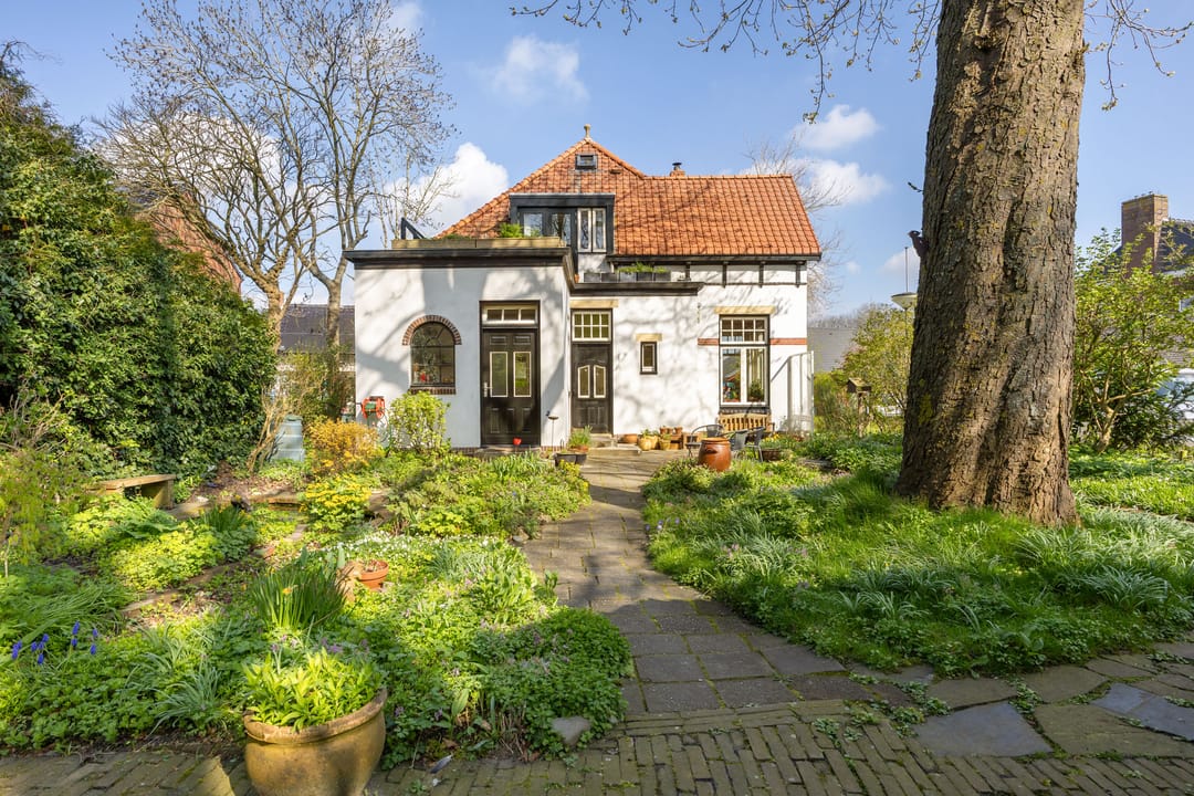 Photo 52 of Heerestraat 23