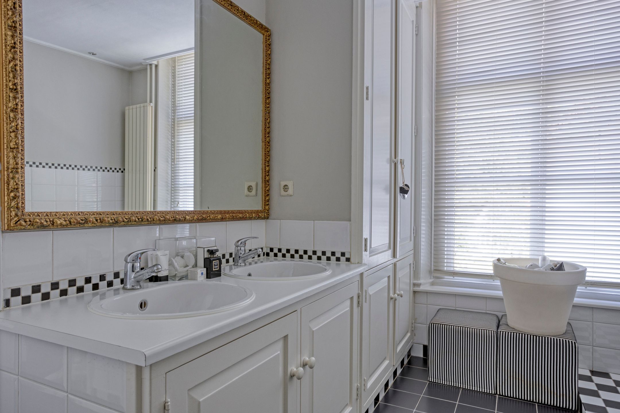 Monumental Townhouse with City Garden and Garage in Historic Doesburg Center — 42