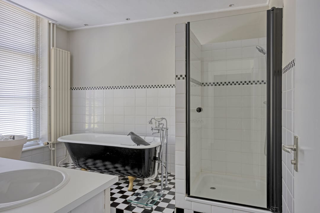 Monumental Townhouse with City Garden and Garage in Historic Doesburg Center — 41