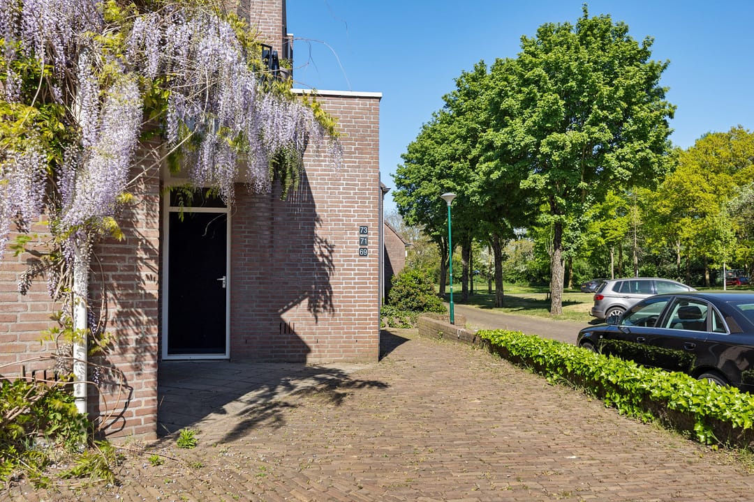 Foto 1 van Bereklauw 73