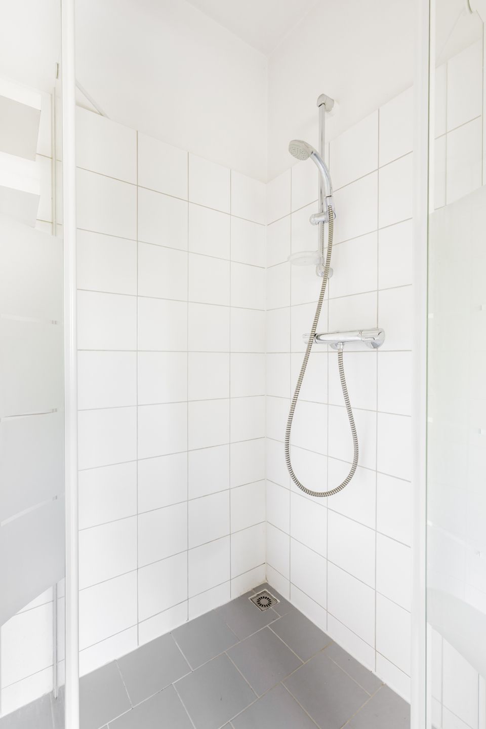 Spacious and bright 3-room apartment in popular Villabuurt, Groningen — 34