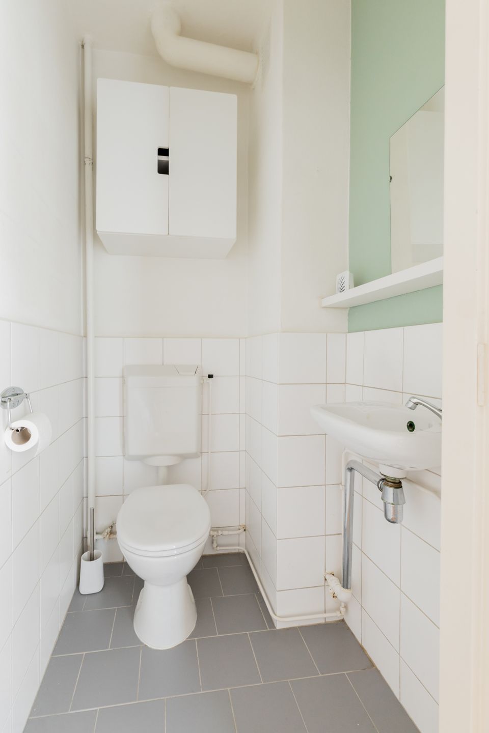 Spacious and bright 3-room apartment in popular Villabuurt, Groningen — 35