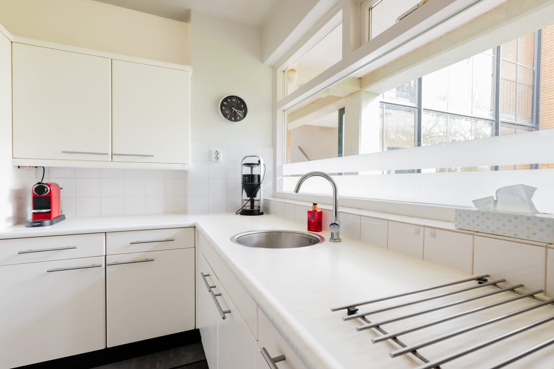 Spacious and bright 3-room apartment in popular Villabuurt, Groningen — 17