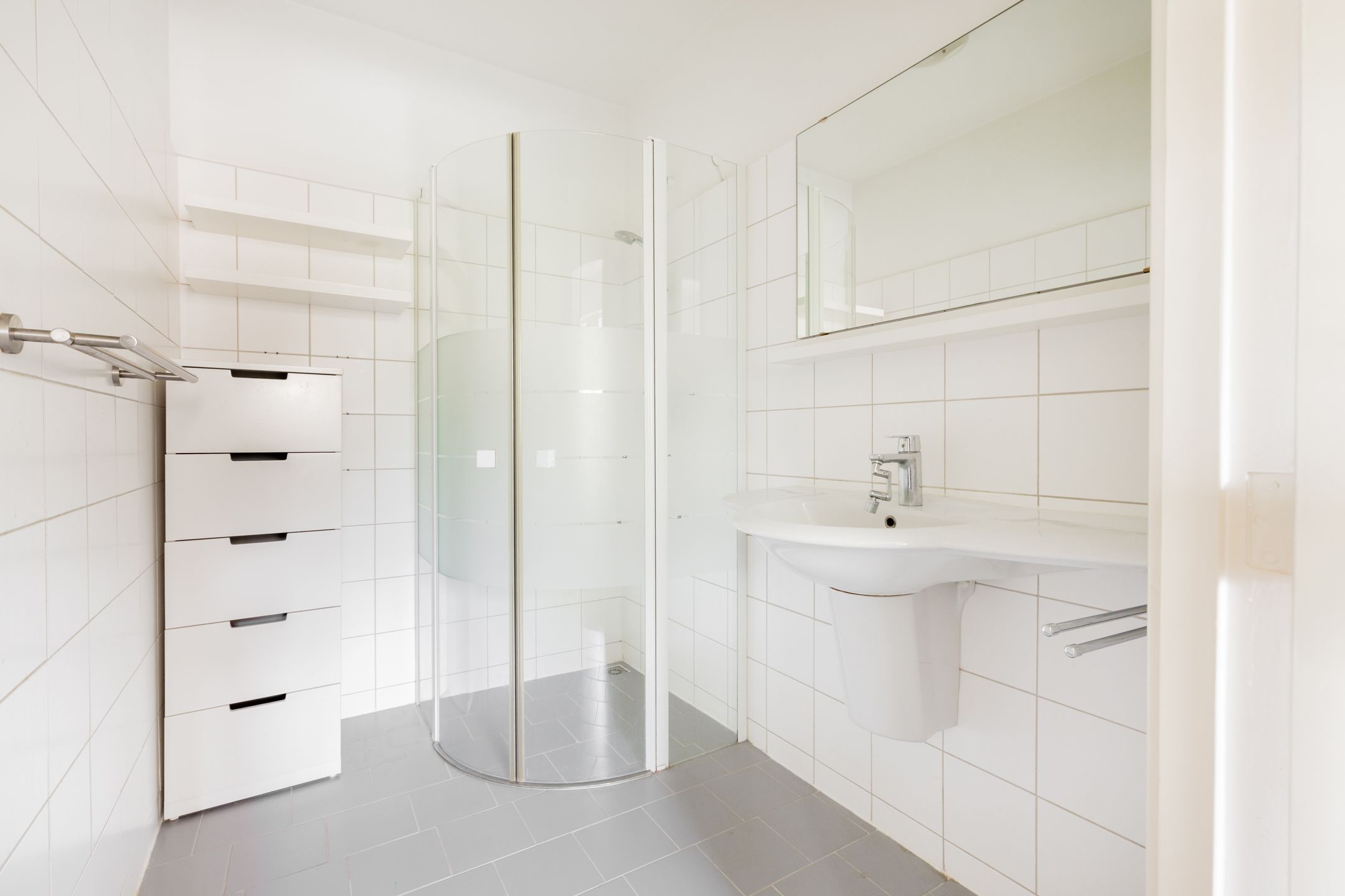 Spacious and bright 3-room apartment in popular Villabuurt, Groningen — 33