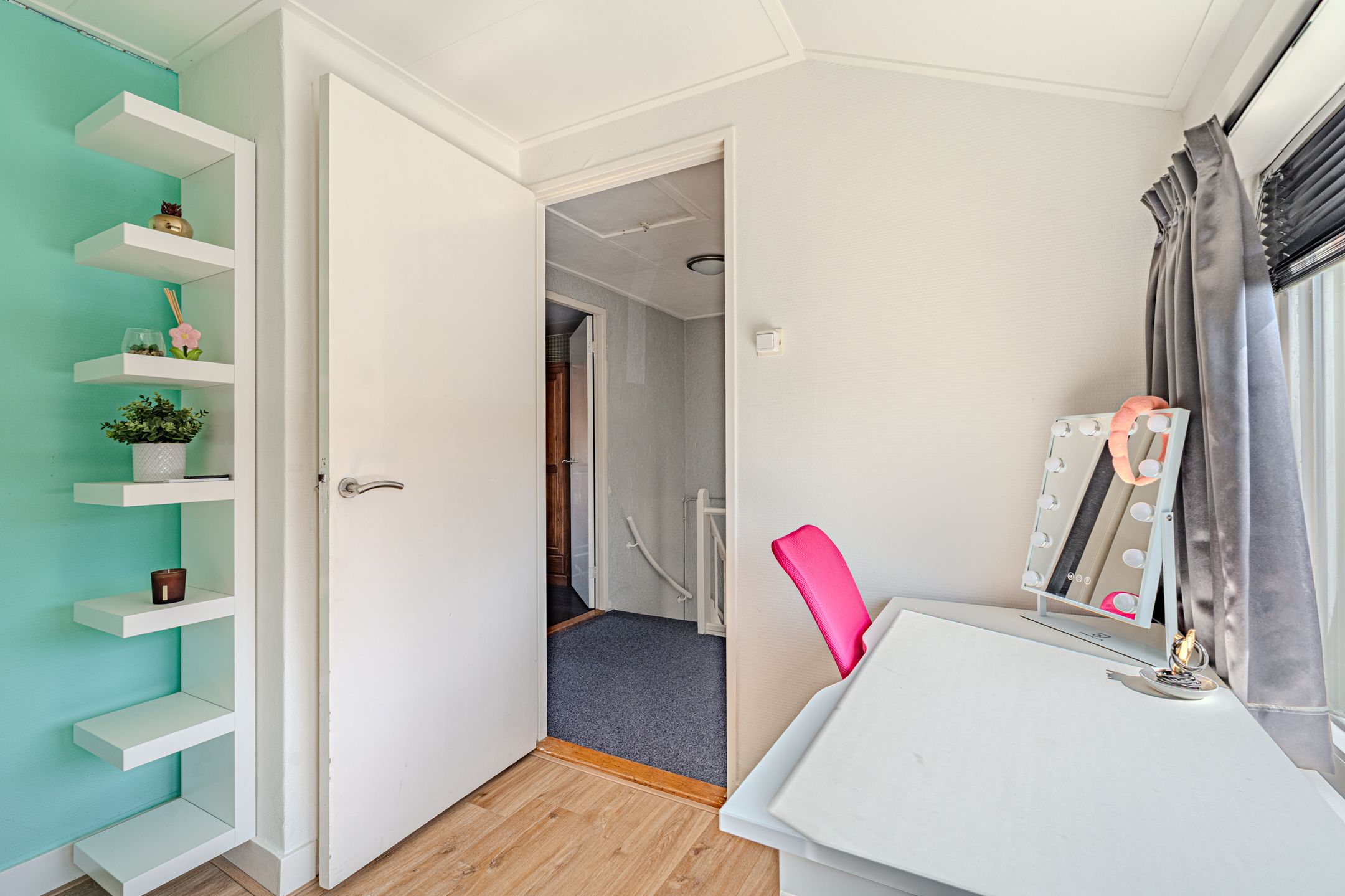 Photo 36 of Eikenlaan 25
