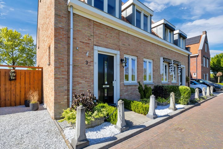 Photo 4 of Staaldiep 3