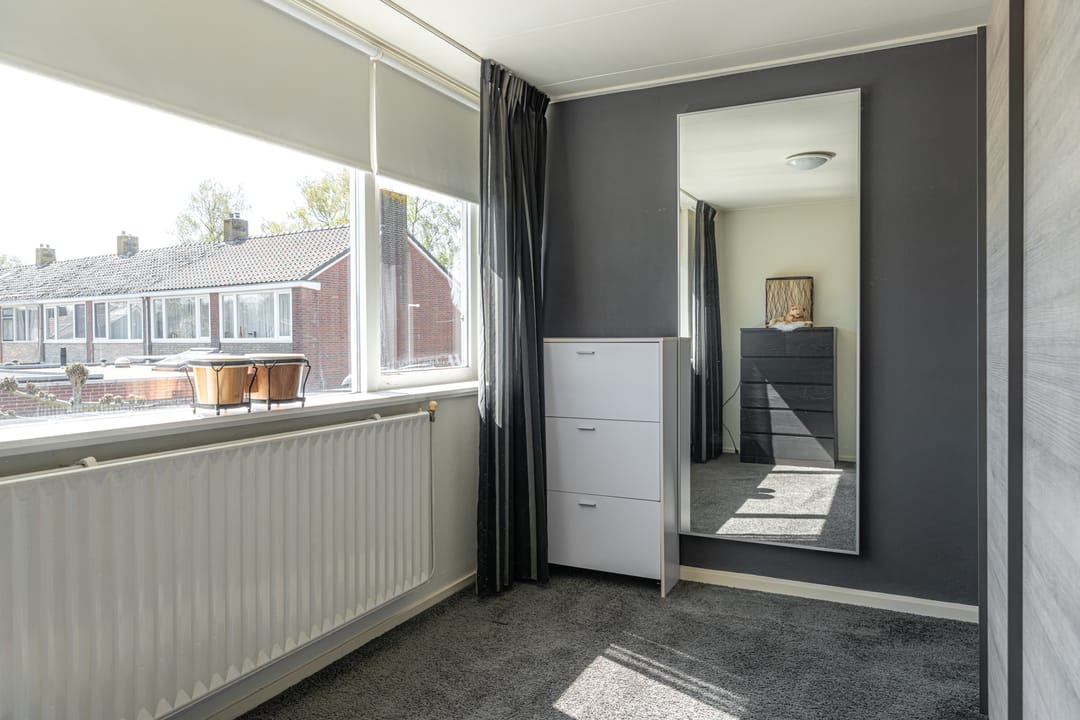 Photo 22 of K R Poststraat 32