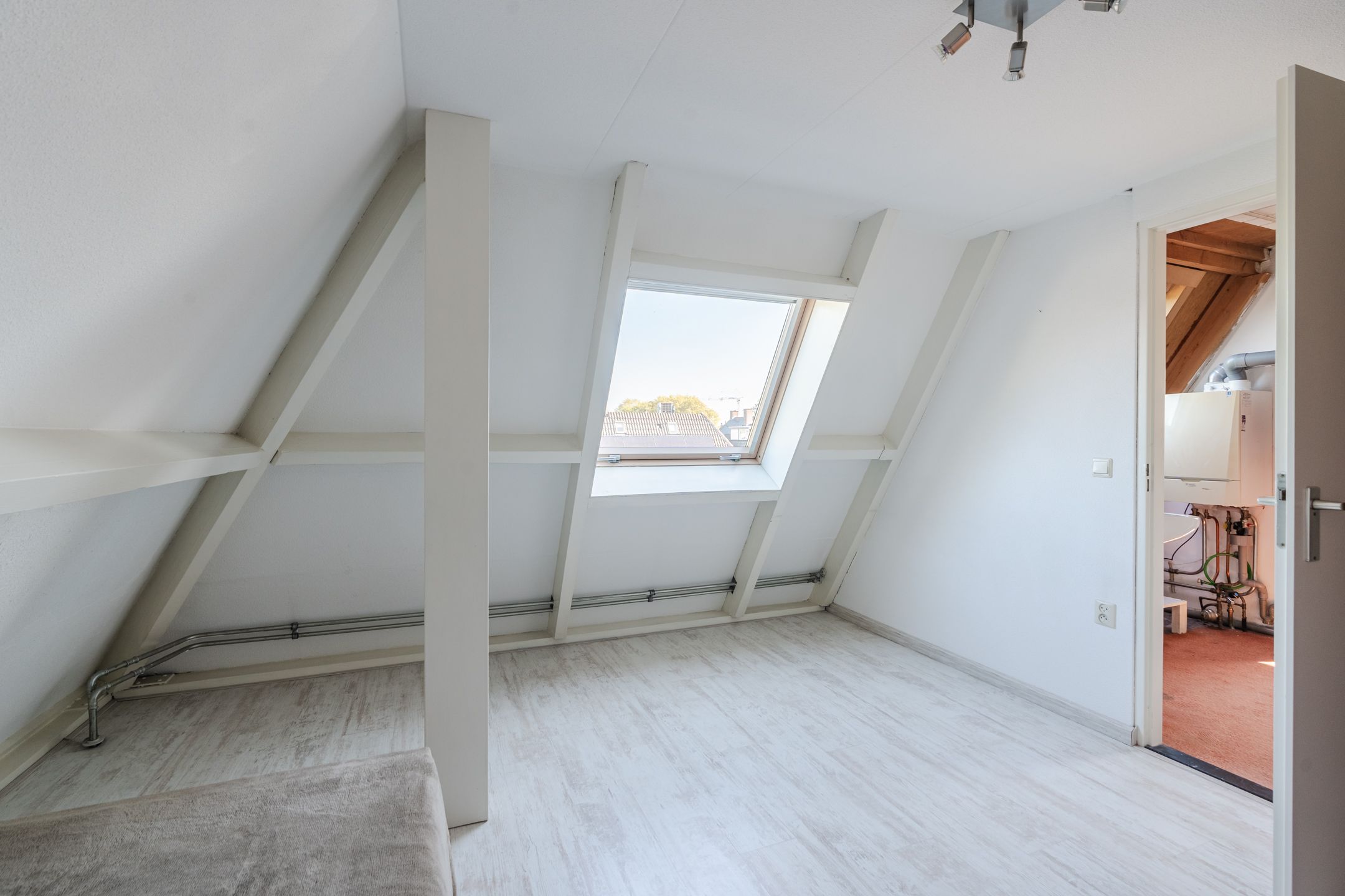 Photo 33 of de Hegmulder 16