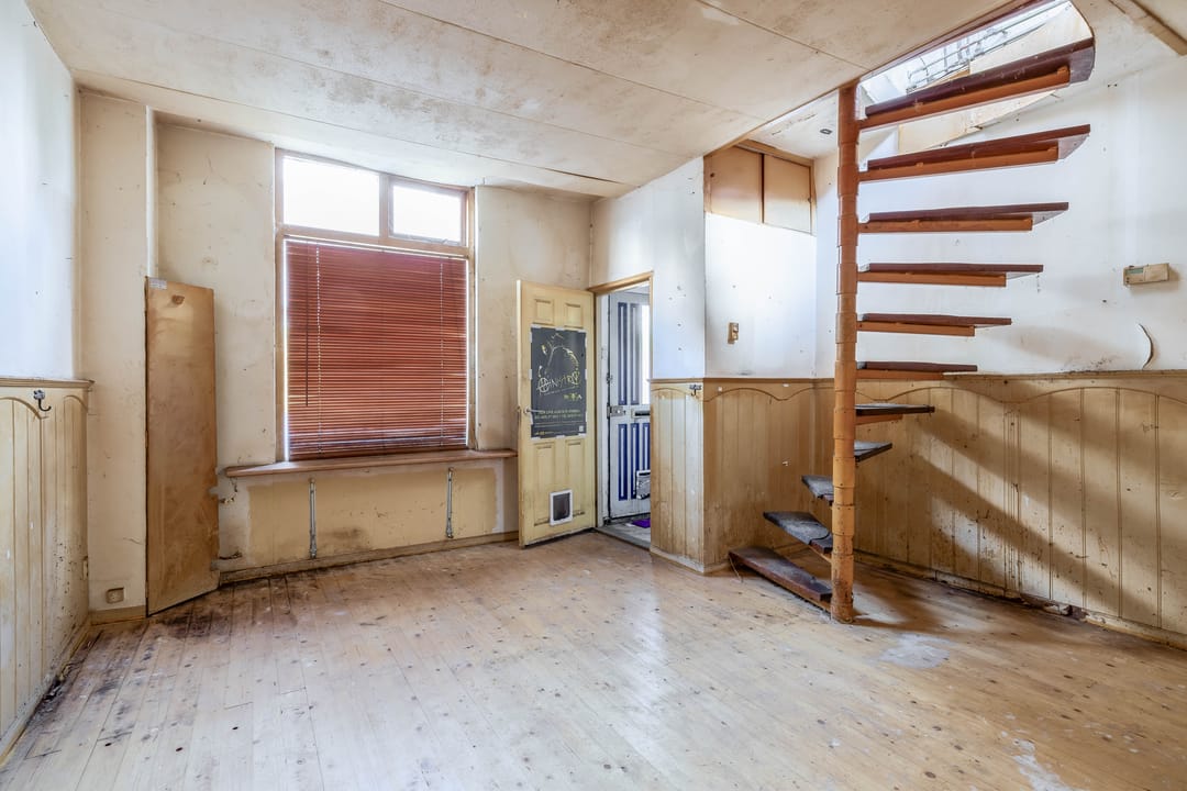 Photo 8 of Zalmstraat 32