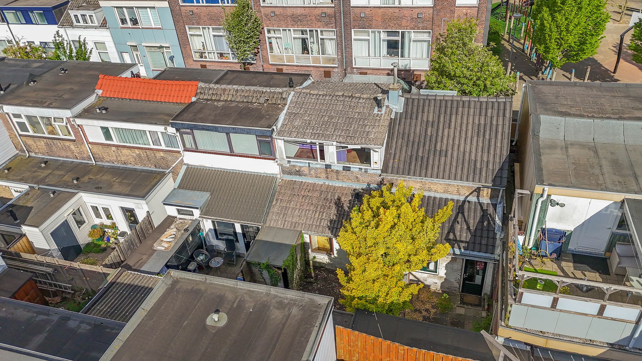 Photo 33 of Zalmstraat 32