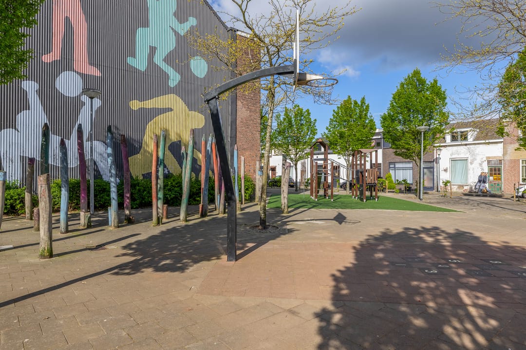 Photo 31 of Zalmstraat 32