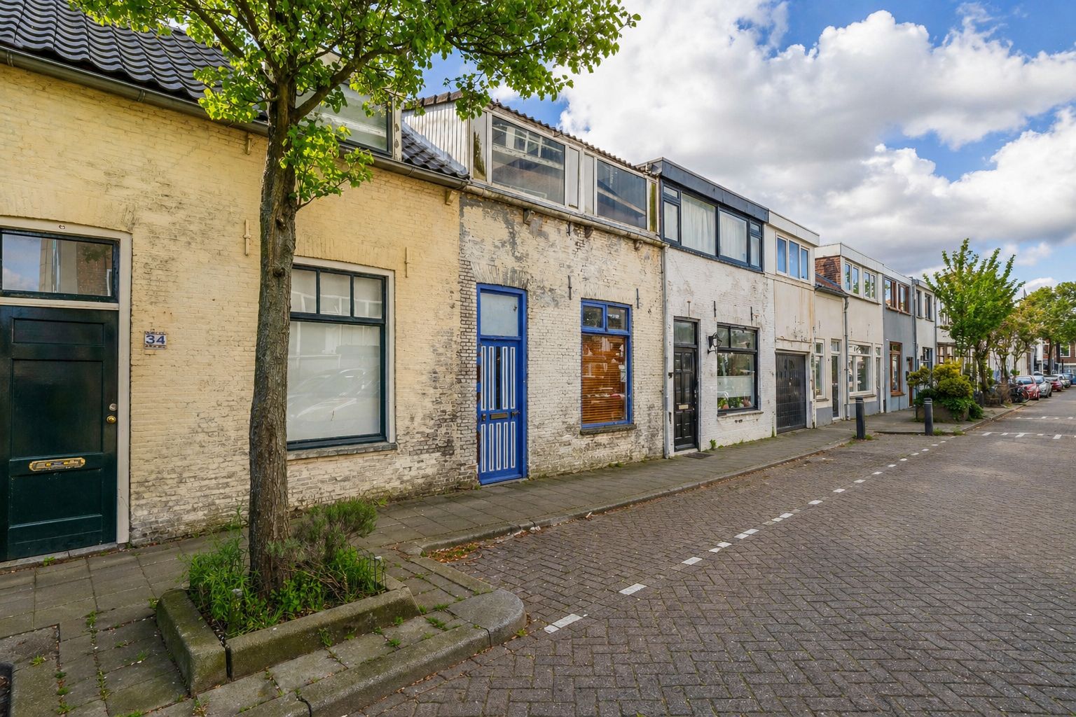 Photo 30 of Zalmstraat 32