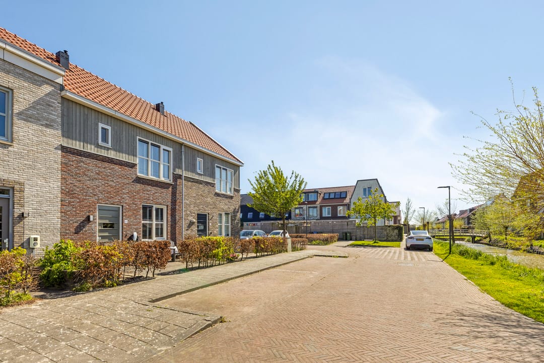 Photo 8 of Lucas Sinckstraat 9