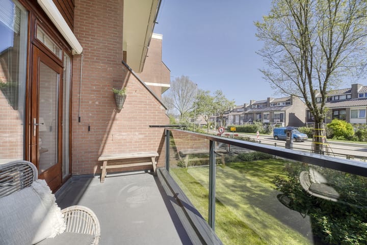 Photo 3 of Willy Sluiterstraat 85
