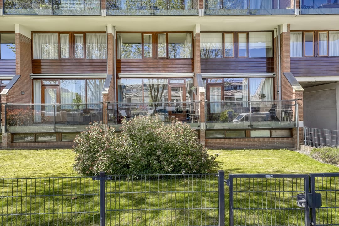 Photo 2 of Willy Sluiterstraat 85