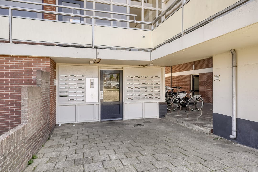 Photo 31 of Willy Sluiterstraat 85