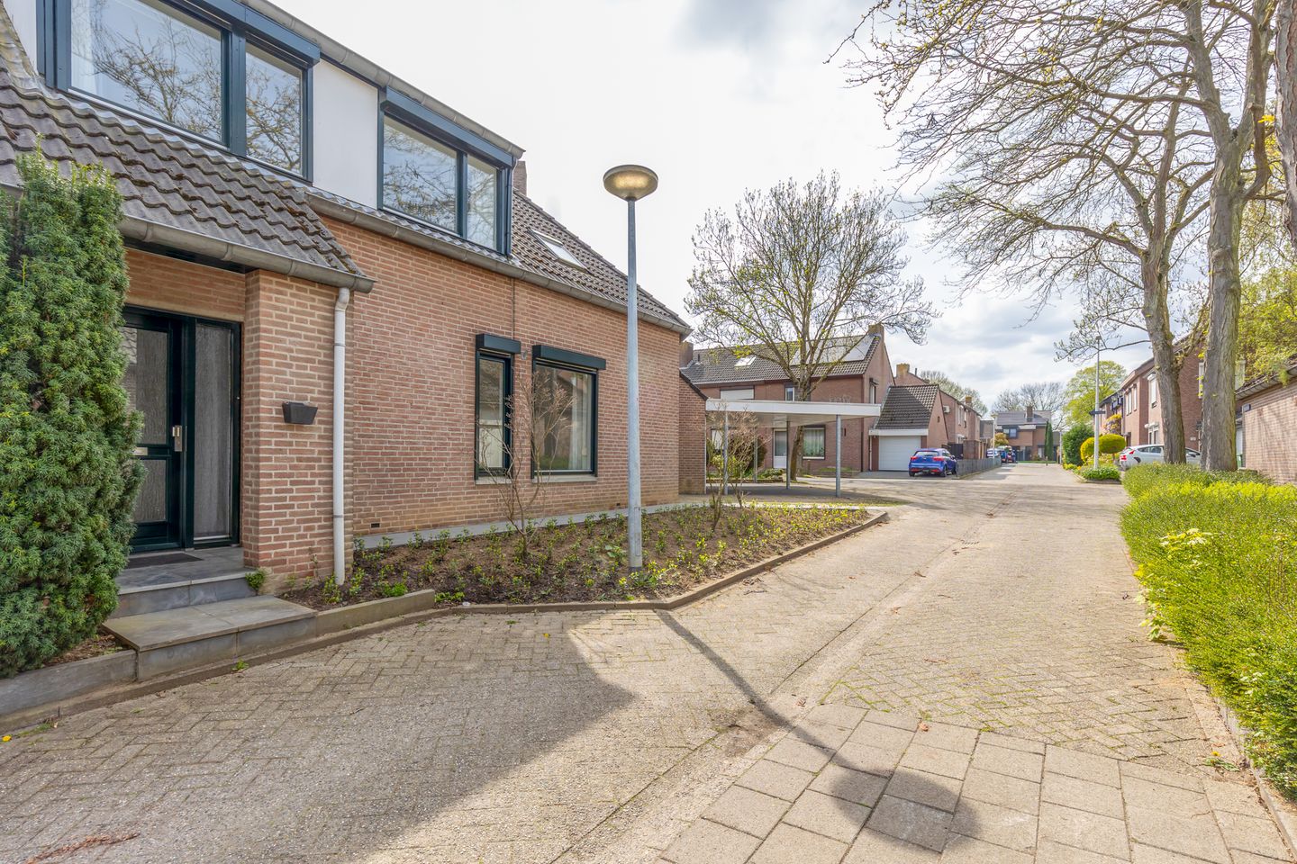 Spacious Family Home in Child-Friendly Daalhof — 34