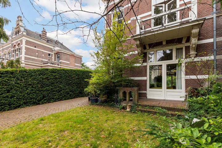 Hoekwoning te koop: Oude Velperweg 33, Arnhem