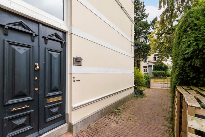 Hoekwoning te koop: Oude Velperweg 33, Arnhem