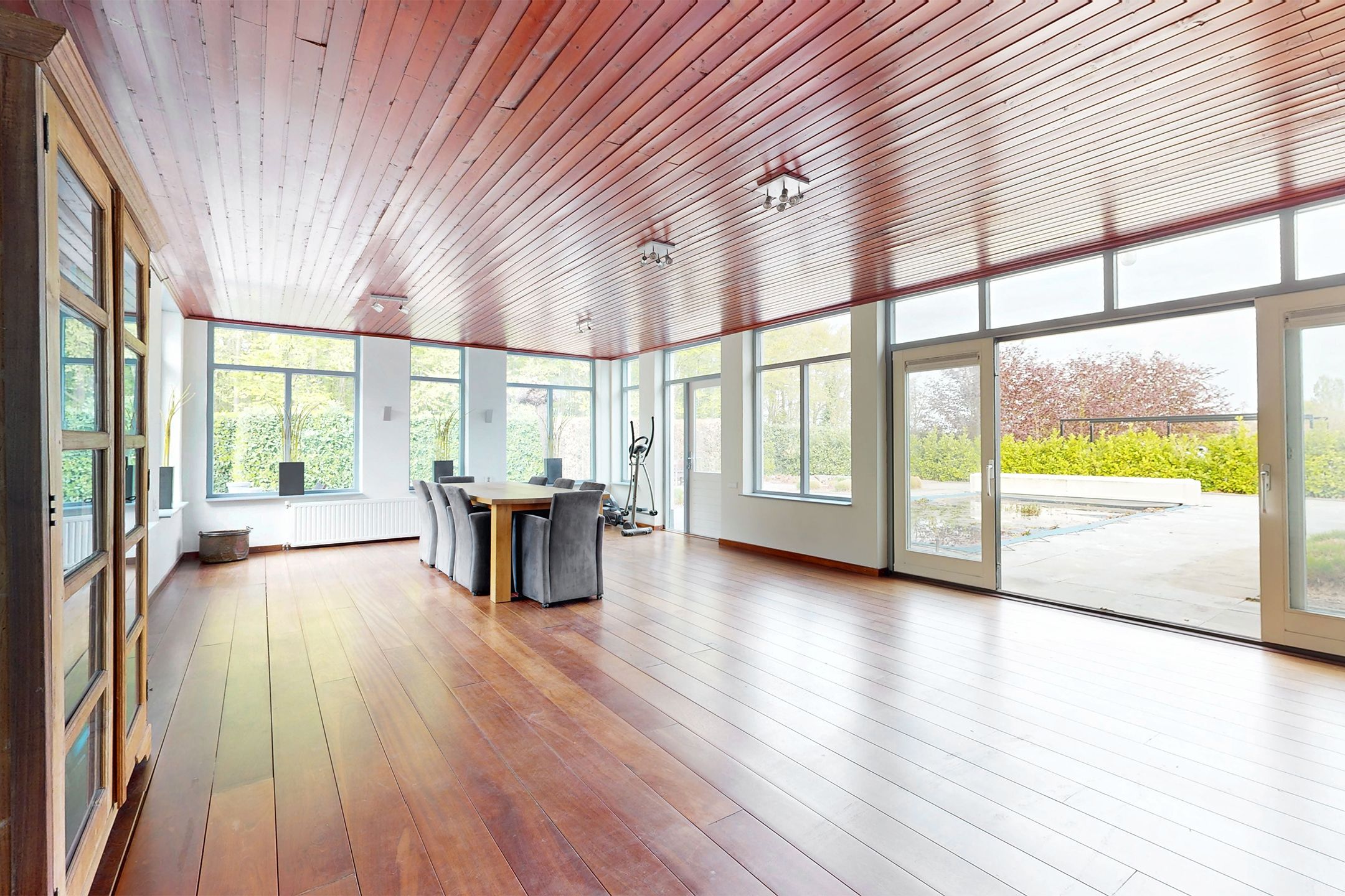 Exclusive Villa with Pool at the Edge of Standdaarbuiten Forest — 33