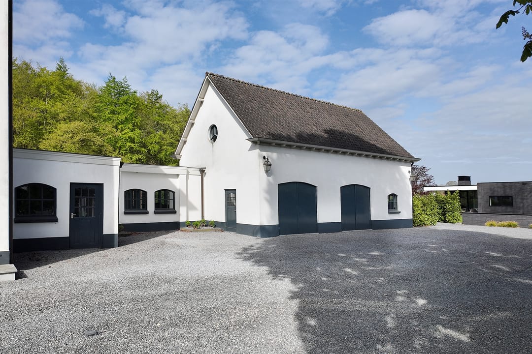 Exclusive Villa with Pool at the Edge of Standdaarbuiten Forest — 112