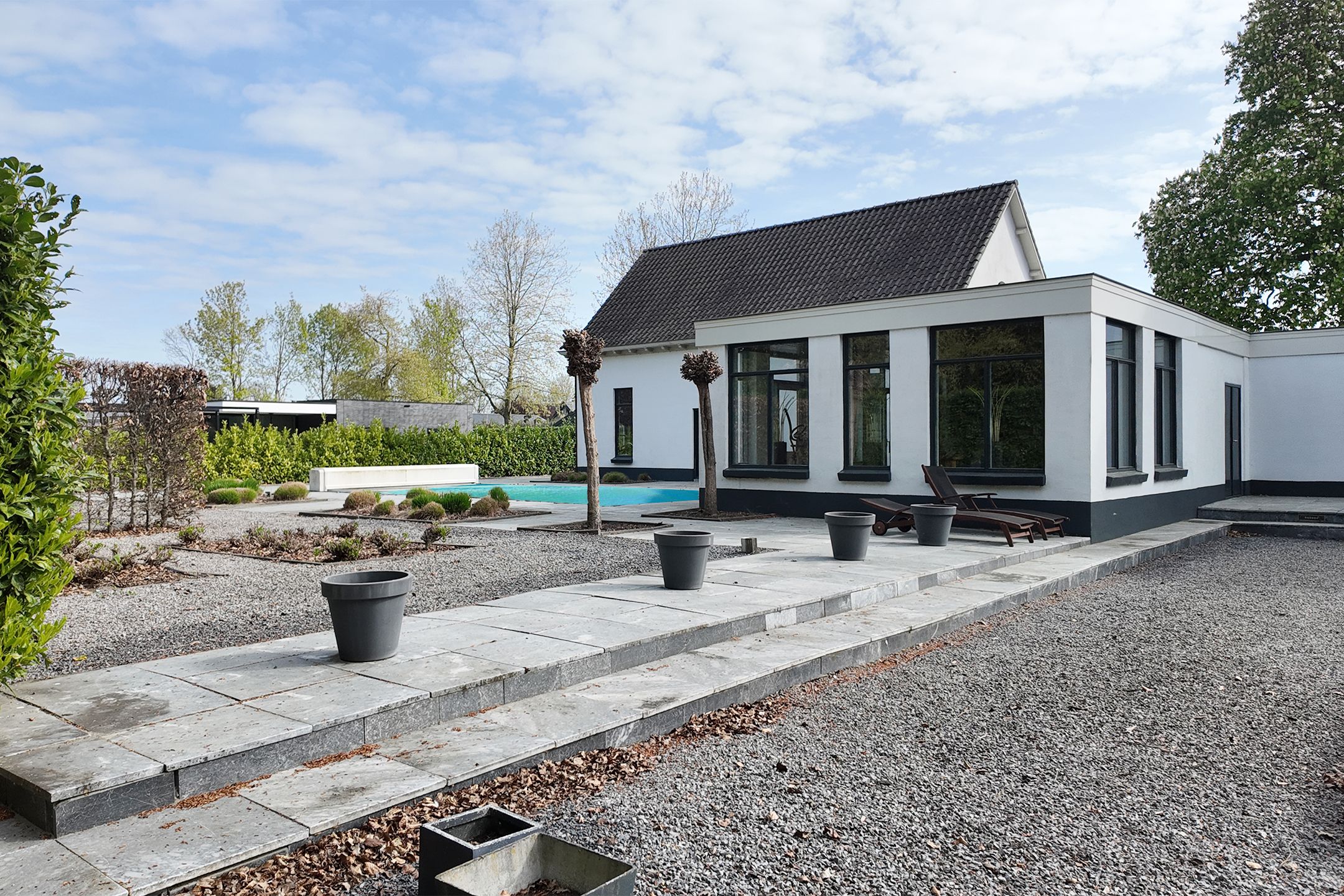 Exclusive Villa with Pool at the Edge of Standdaarbuiten Forest — 96