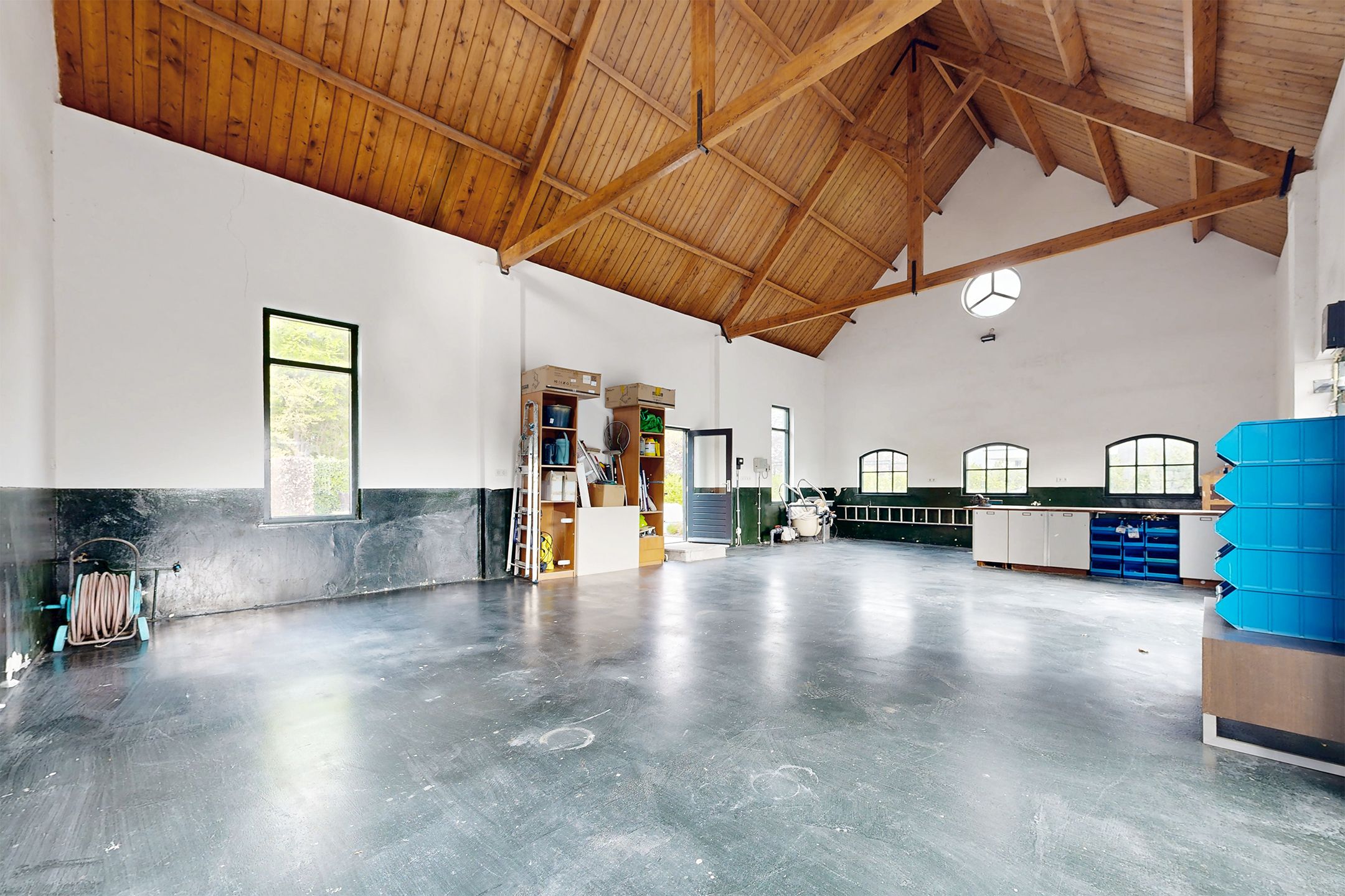 Exclusive Villa with Pool at the Edge of Standdaarbuiten Forest — 105