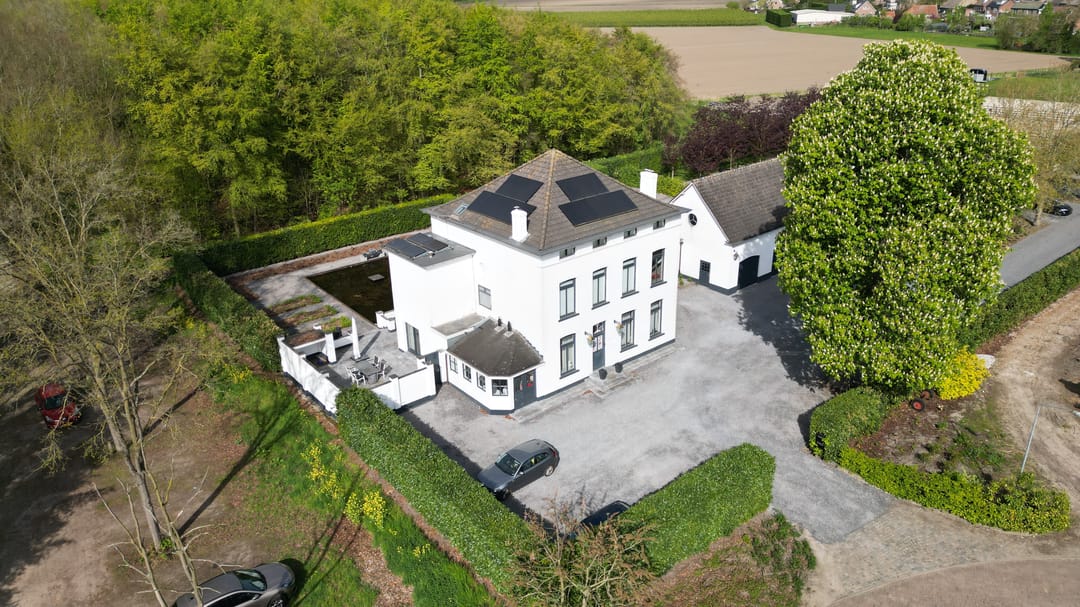 Exclusive Villa with Pool at the Edge of Standdaarbuiten Forest — 122