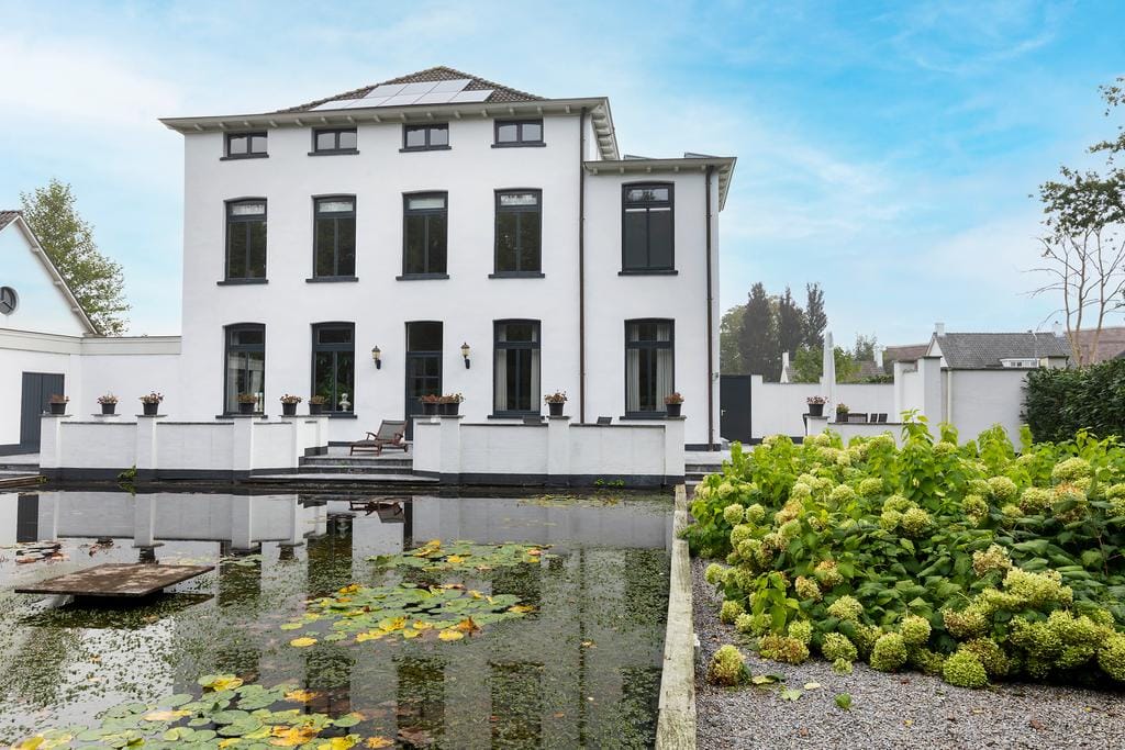 Exclusive Villa with Pool at the Edge of Standdaarbuiten Forest — 75