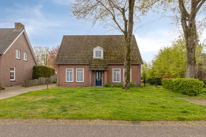 Photo 2 of Van Stalbergenstraat 2