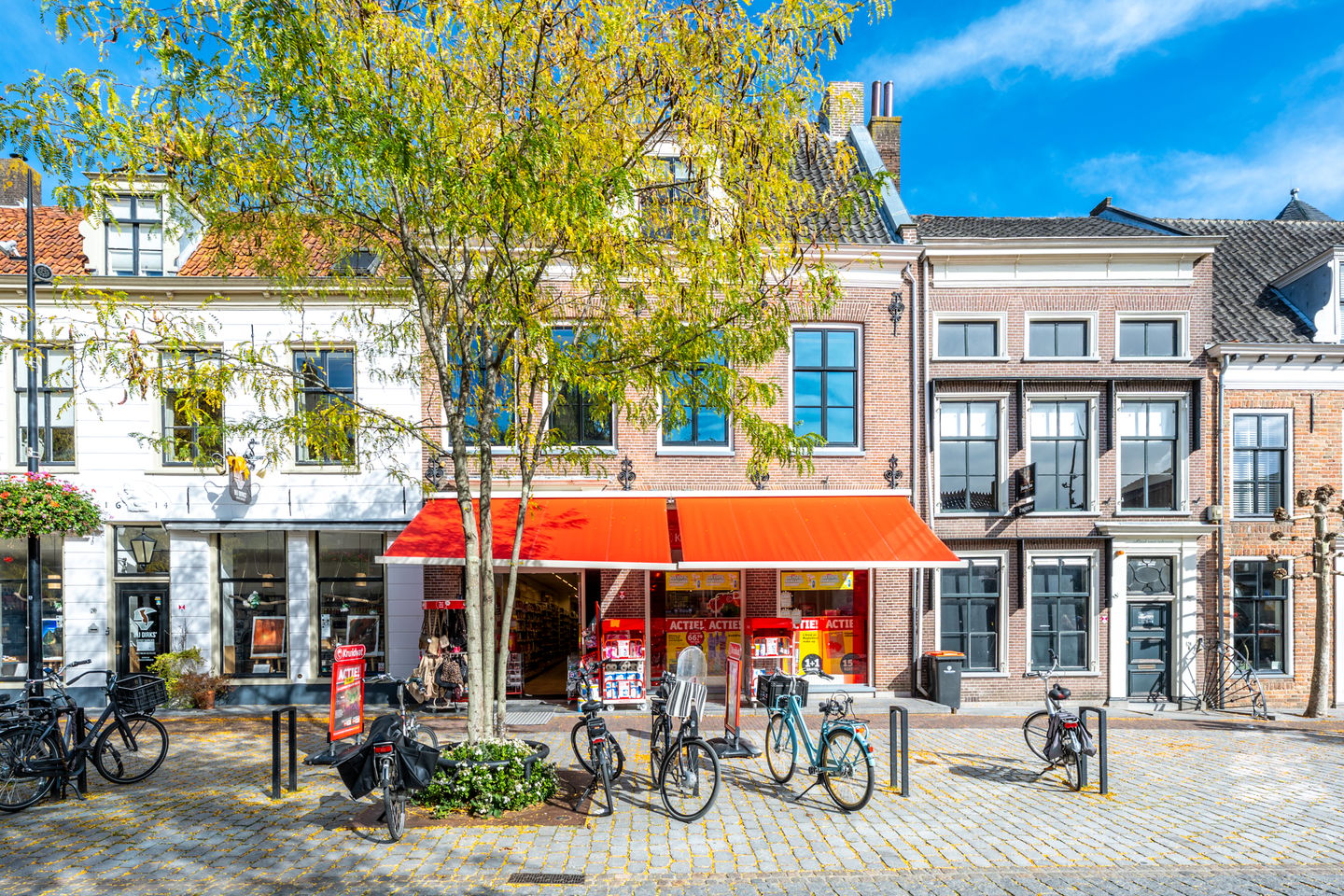 Photo 79 of Badhuisstraat 2-A