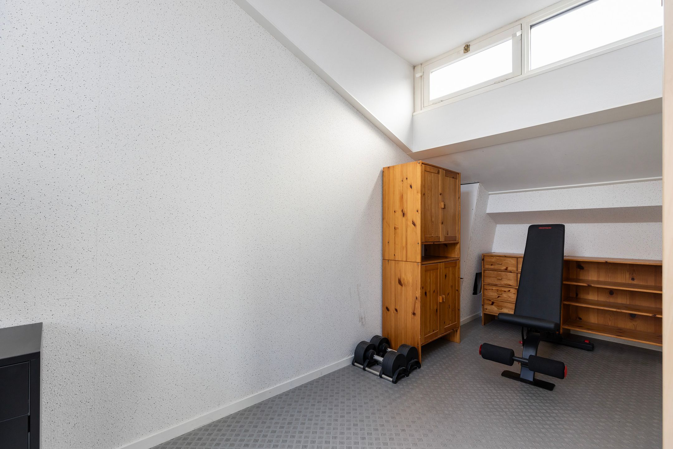 Modern Corner Home in Zwijndrecht Juliandorp — 21