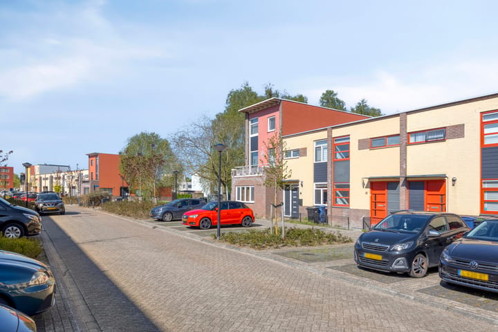 Photo 4 of Koraalstraat 21