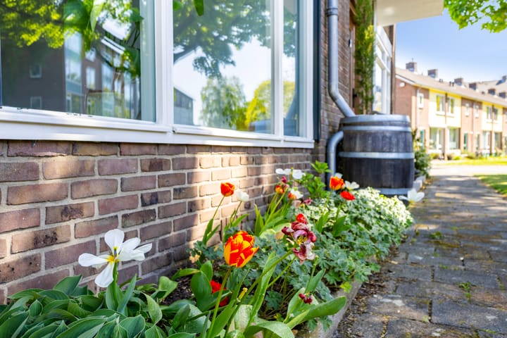 Photo 4 of Celsiusstraat 18