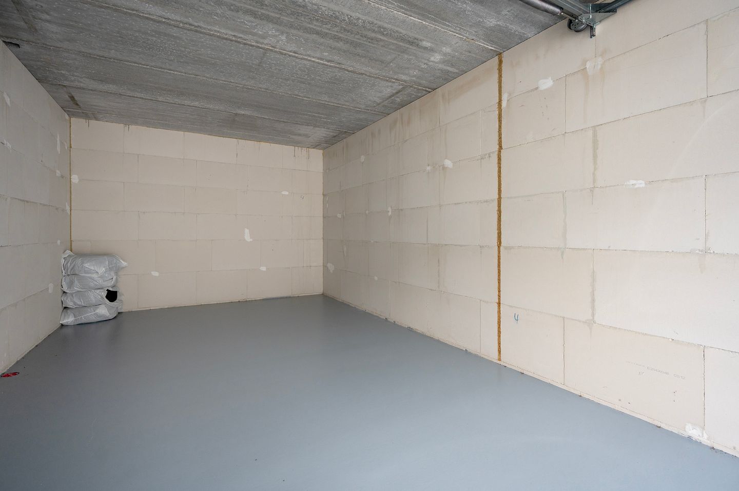 View photo 5 of Microfoonstraat 40