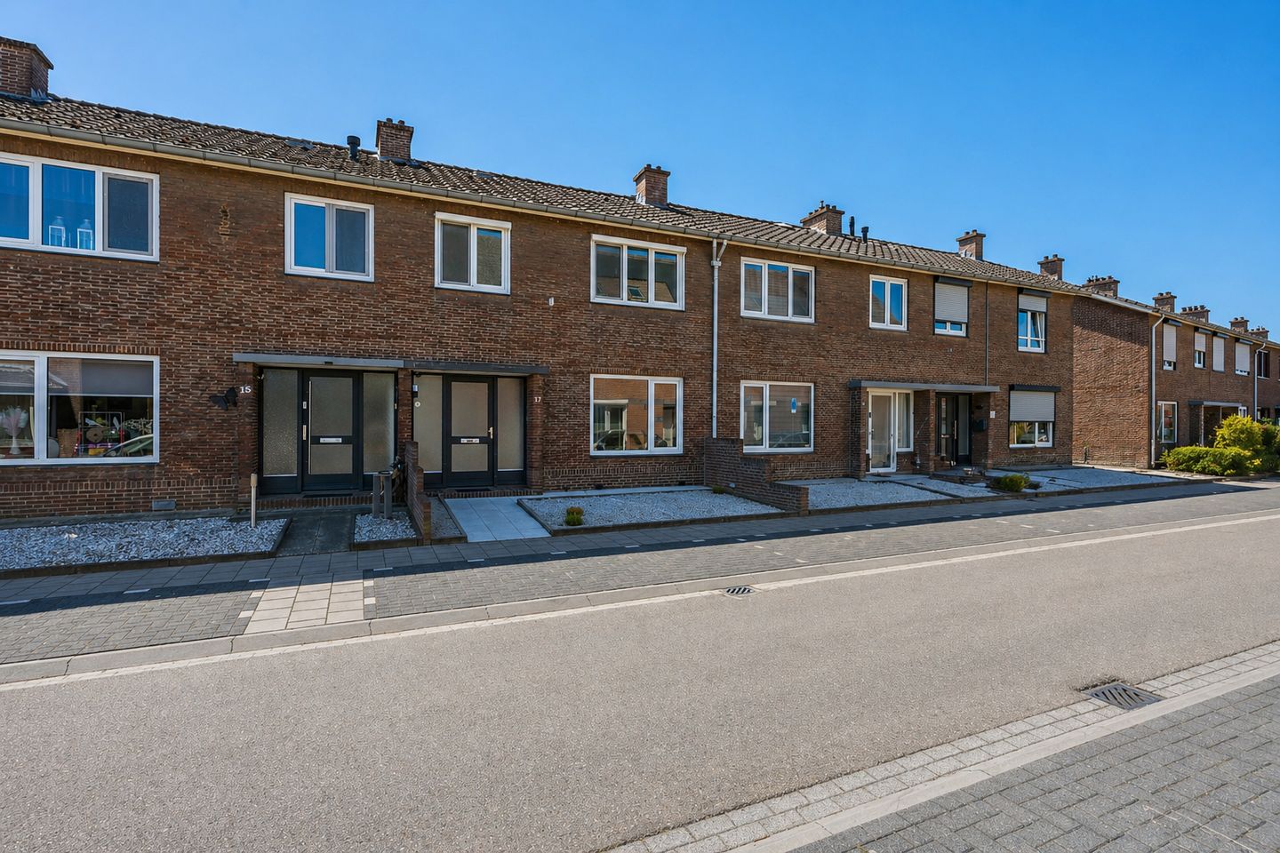 Photo 29 of Pleistraat 17