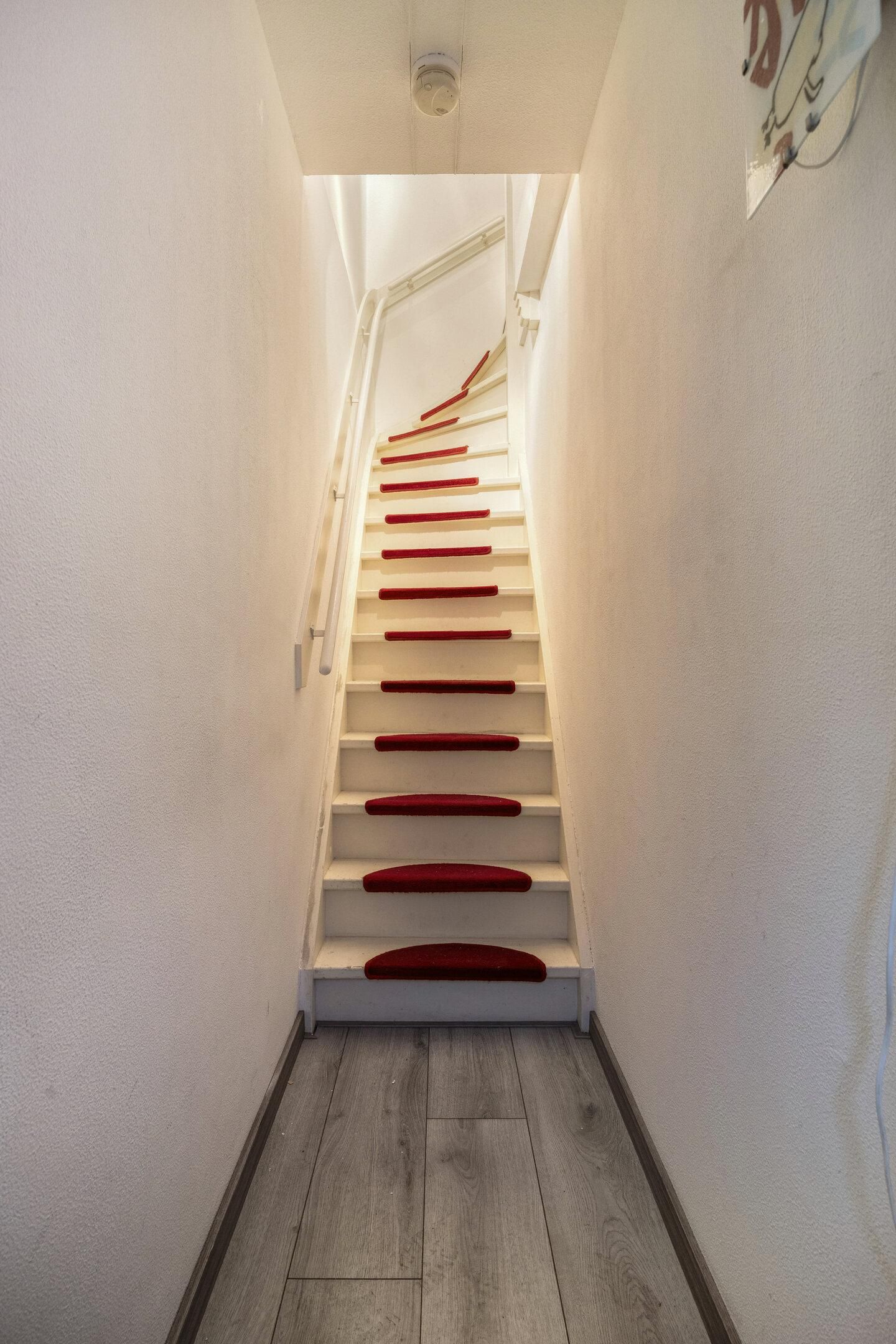Photo 5 of Moerkerkestraat 135-B