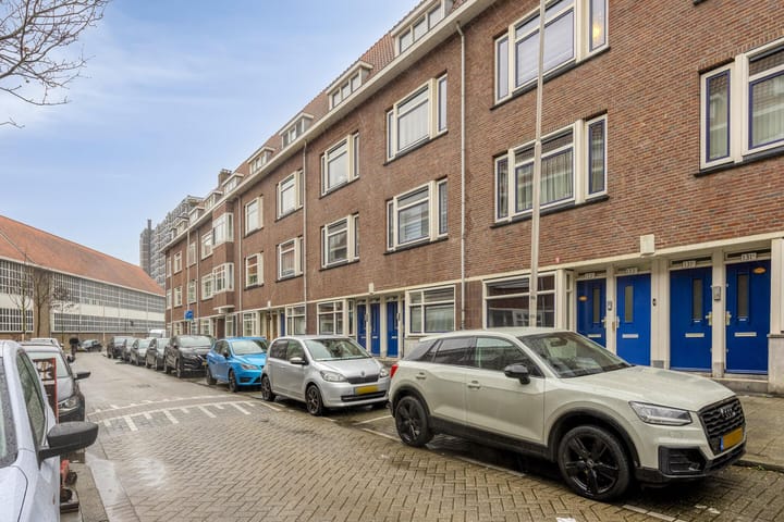 Foto 3 van Moerkerkestraat 135-B